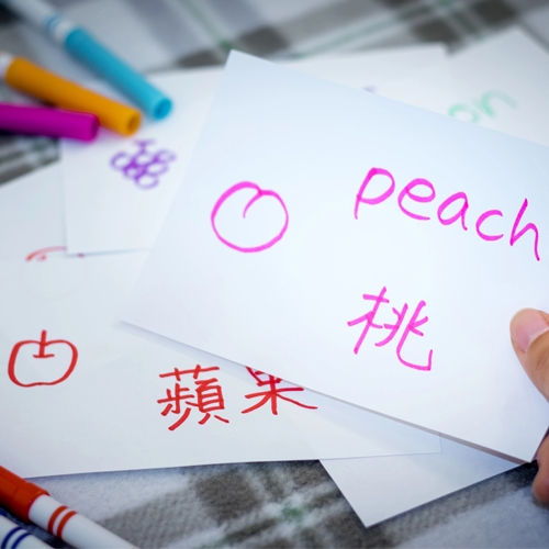 flash cards with fruit on