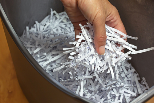 How to Choose the Right Paper Shredding Machine for Your Business Needs